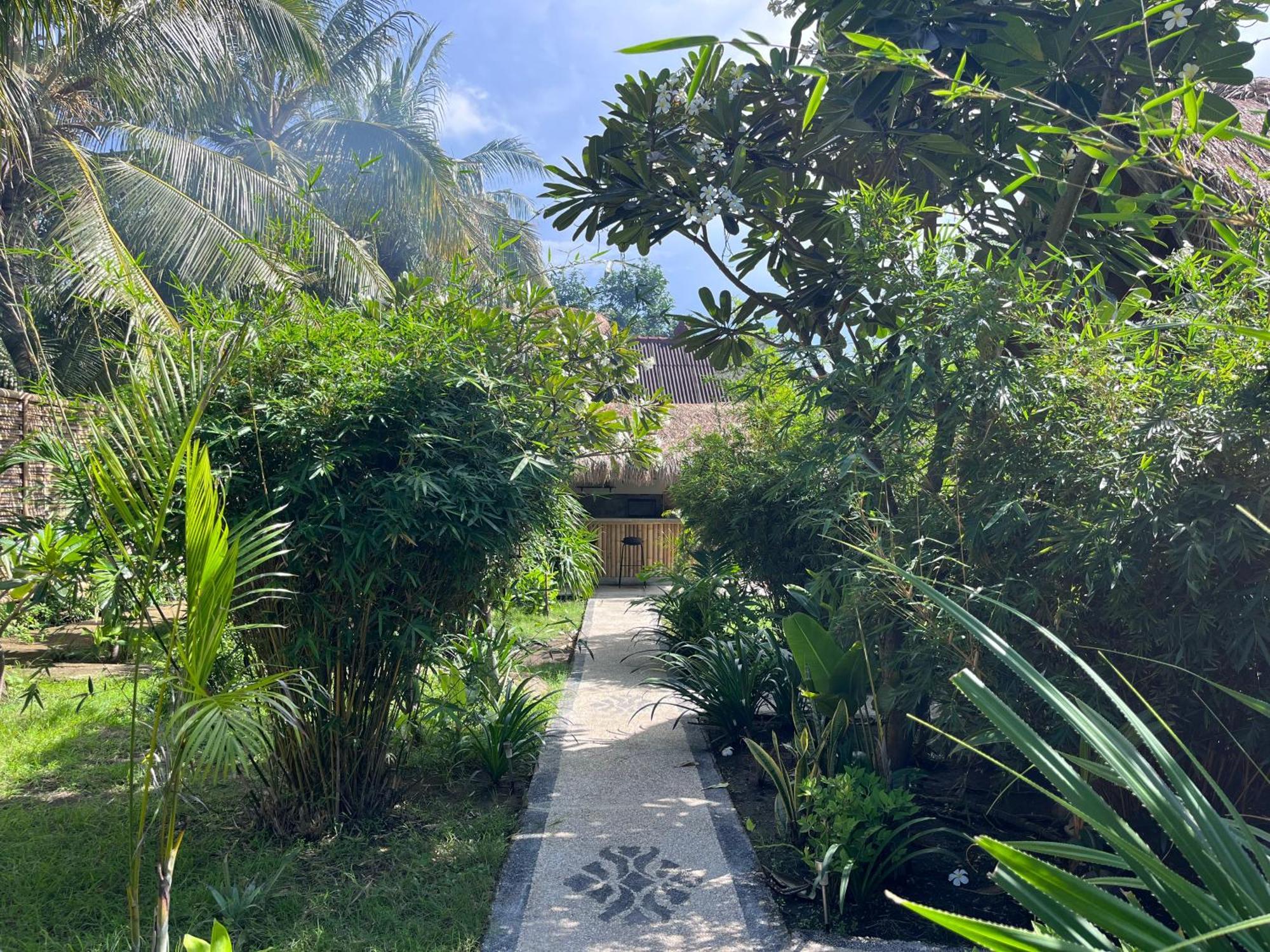 Moonbag Bungalows غيلي آير المظهر الخارجي الصورة